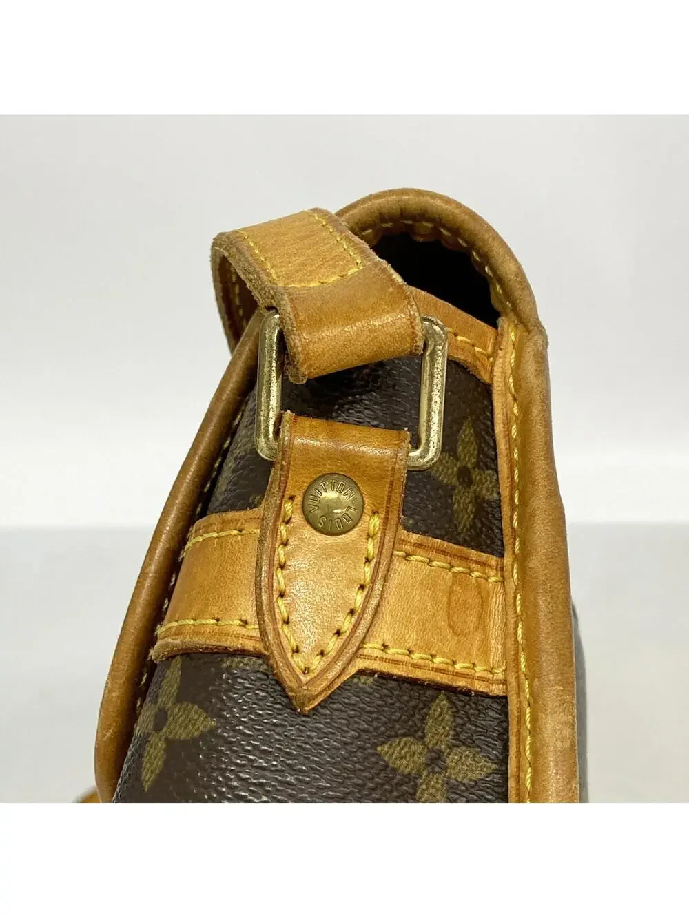 Louis Vuitton Sologne Handbag Canvas #334282L83B